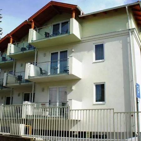 Füred Apartamento *